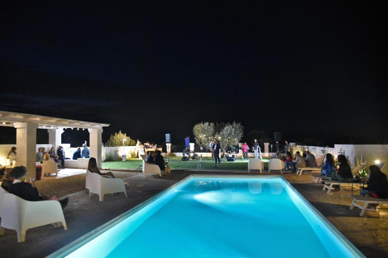 Tenuta Amostuni-Country House מראה חיצוני תמונה