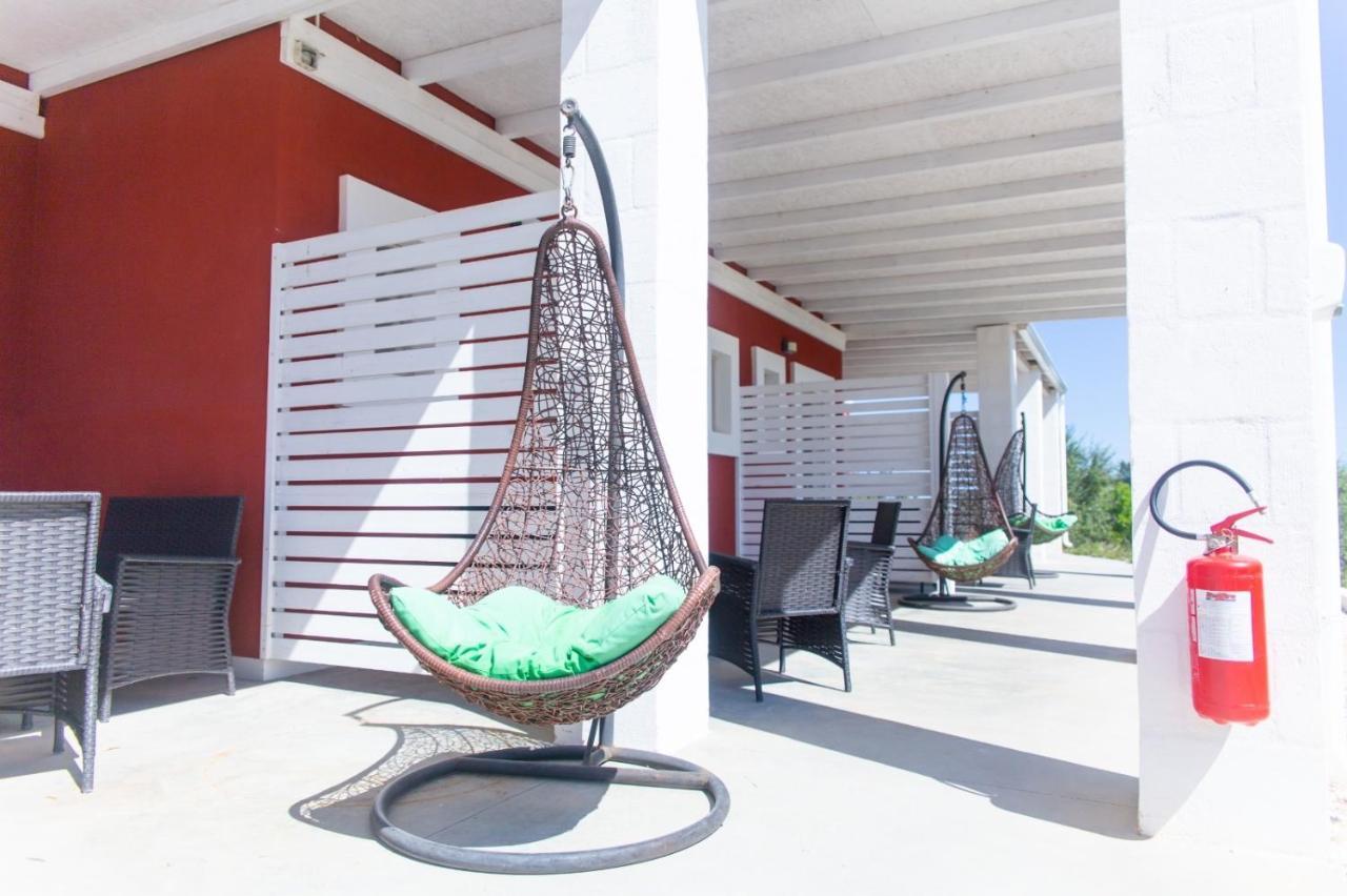 Tenuta Amostuni-Country House מראה חיצוני תמונה