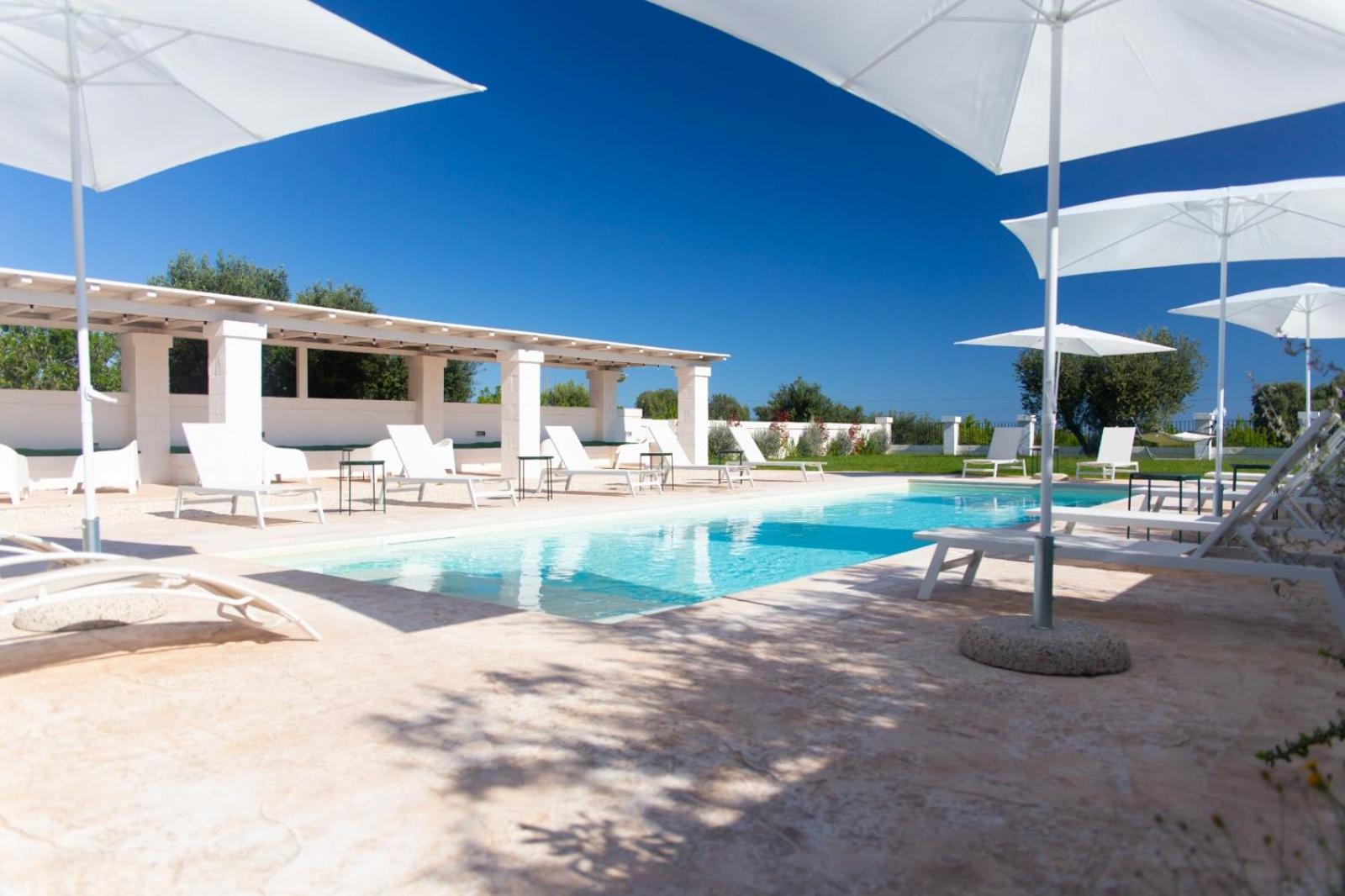 Tenuta Amostuni-Country House מראה חיצוני תמונה