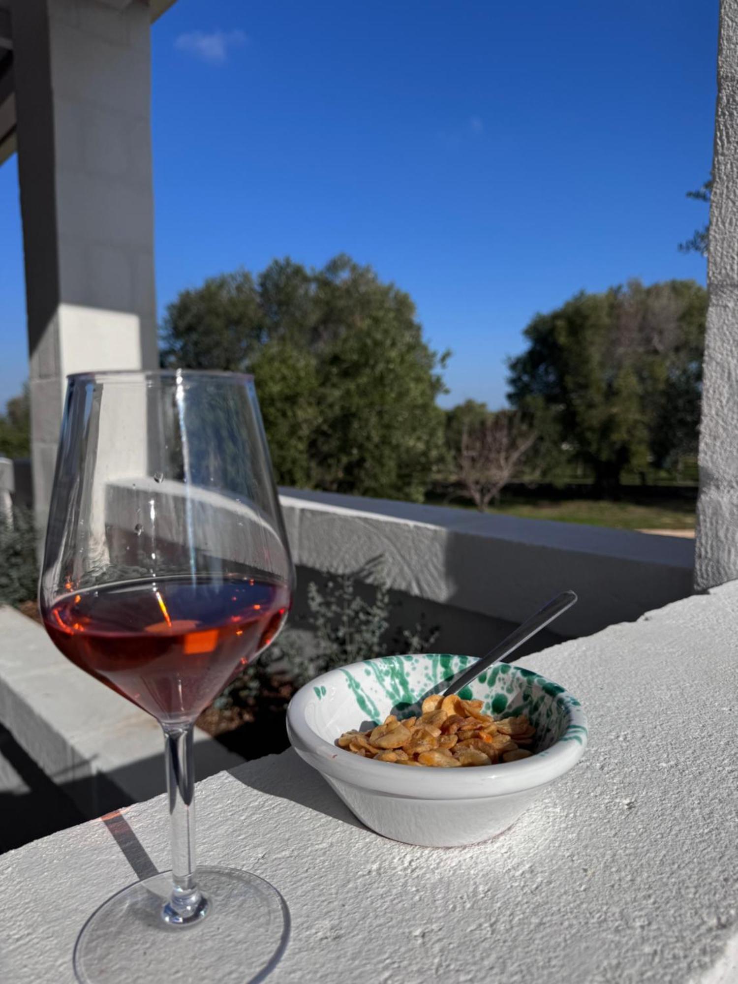 Tenuta Amostuni-Country House מראה חיצוני תמונה