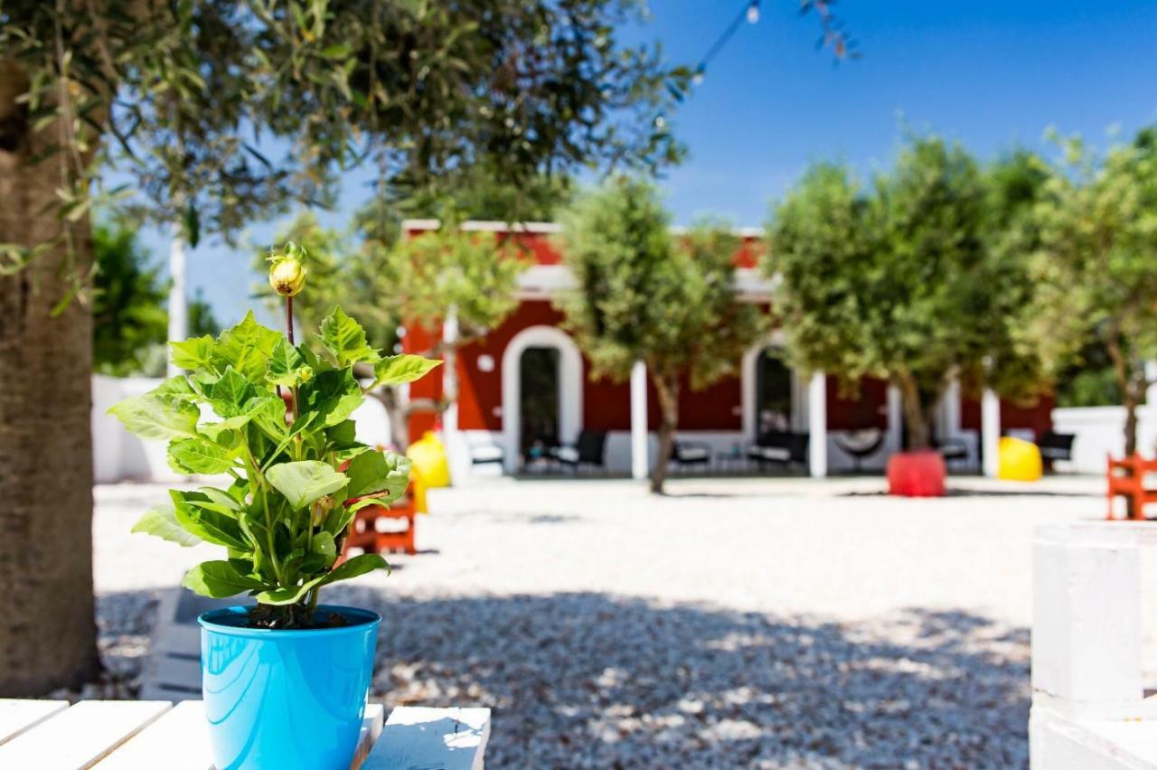 Tenuta Amostuni-Country House מראה חיצוני תמונה